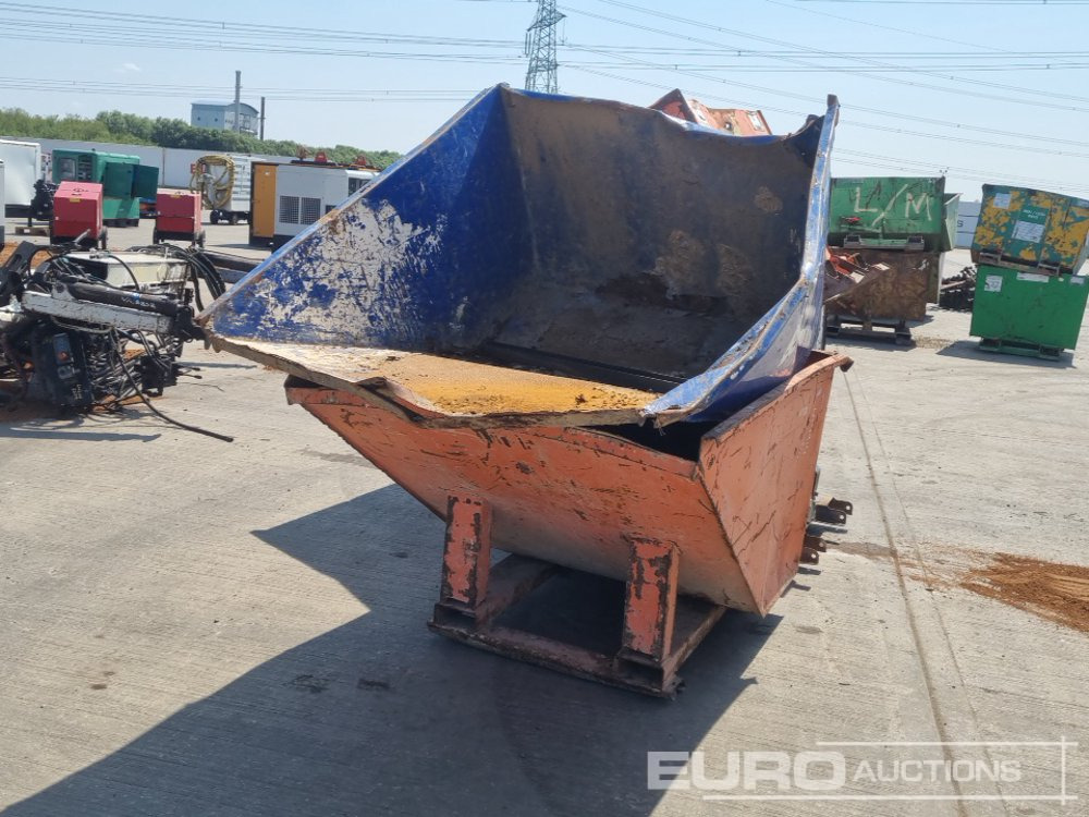Tipping Skip to suit Forklift (4 of) - Benne basculante: photos 4 Tipping Skip to suit Forklift (4 of) - Benne basculante: photos 4