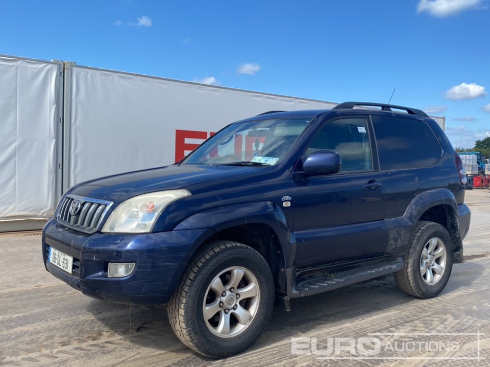 Toyota Land Cruiser - SUV: photos 1 Toyota Land Cruiser - SUV: photos 1