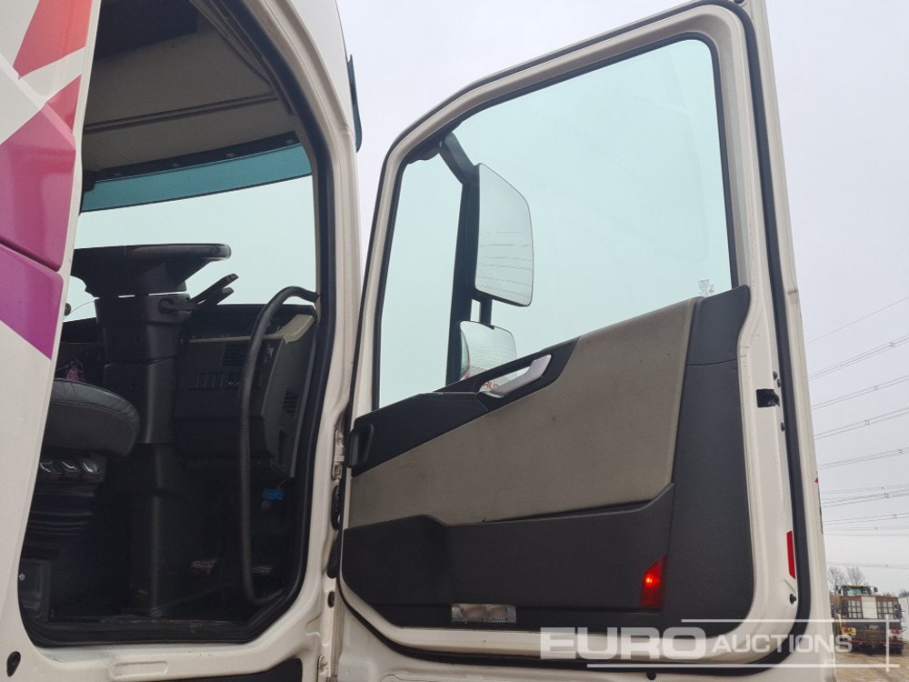 Tracteur routier 2017 Volvo FH500: photos 36 Tracteur routier 2017 Volvo FH500: photos 36