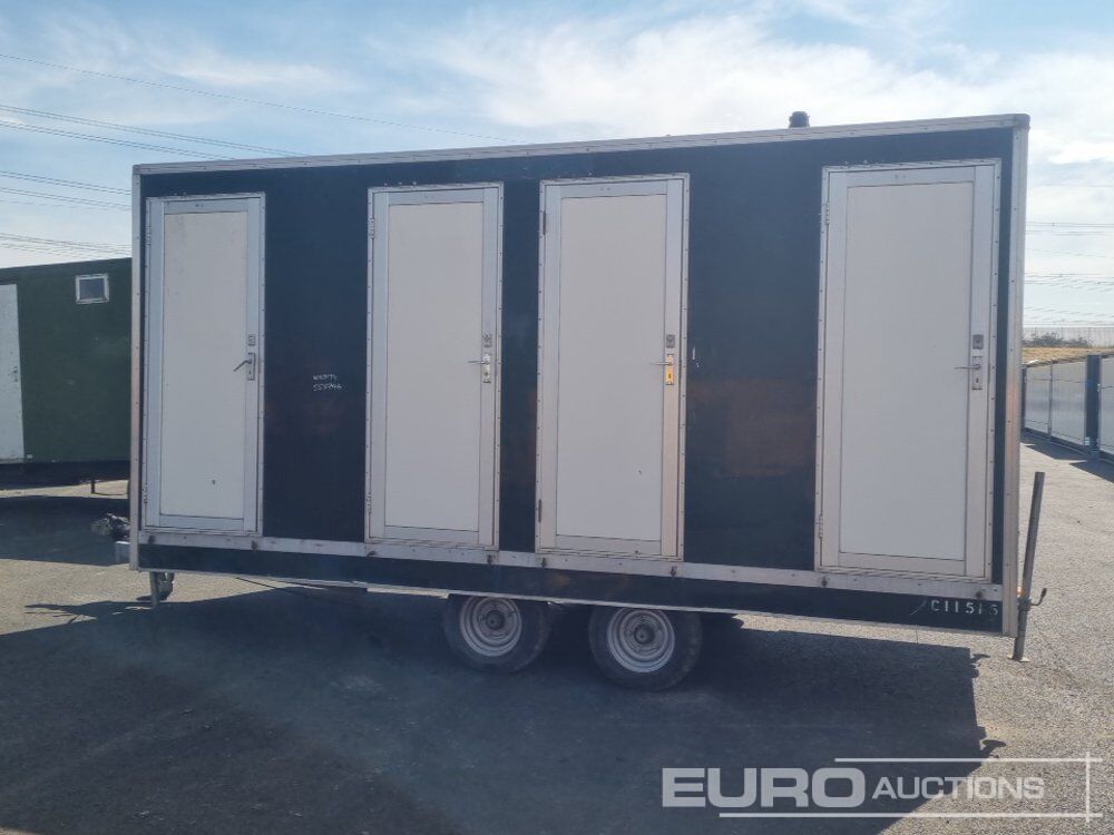 Twin Axle Shower Unit (Cannot Be Reconsigned) - Conteneur maritime: photos 2 Twin Axle Shower Unit (Cannot Be Reconsigned) - Conteneur maritime: photos 2