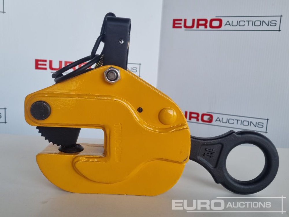 Unused 1 Ton CDH Vertical Plate Lifting Clamp - Matériel de chantier: photos 4 Unused 1 Ton CDH Vertical Plate Lifting Clamp - Matériel de chantier: photos 4
