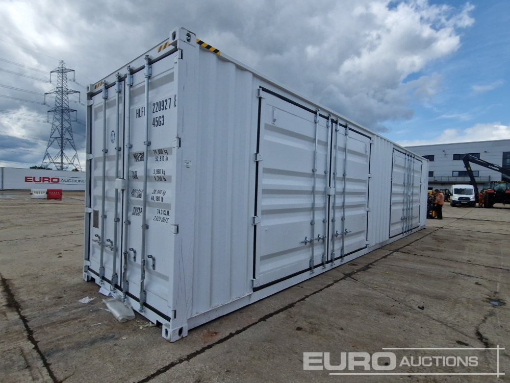 Unused 2025 40' x 8' High Cube Container, 2 Side Doors, 1 End Door (Cannot Be Reconsigned) - Conteneur maritime: photos 1 Unused 2025 40' x 8' High Cube Container, 2 Side Doors, 1 End Door (Cannot Be Reconsigned) - Conteneur maritime: photos 1