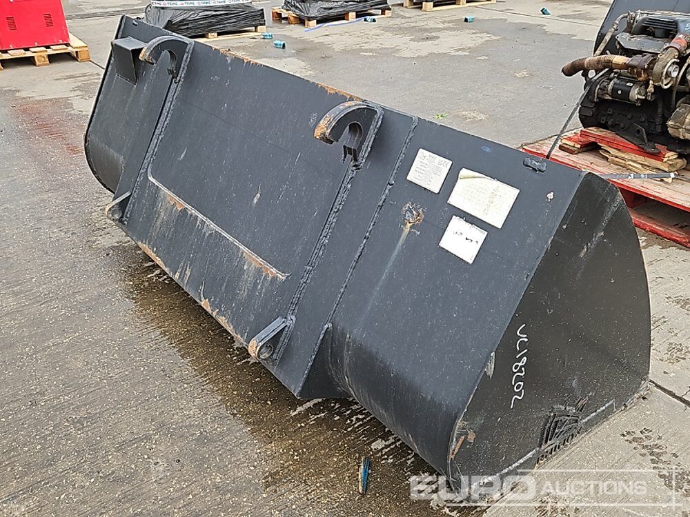 Unused 2025 Rhinox 90" Loading Bucket to suit Telehandler - Godet: photos 5 Unused 2025 Rhinox 90" Loading Bucket to suit Telehandler - Godet: photos 5