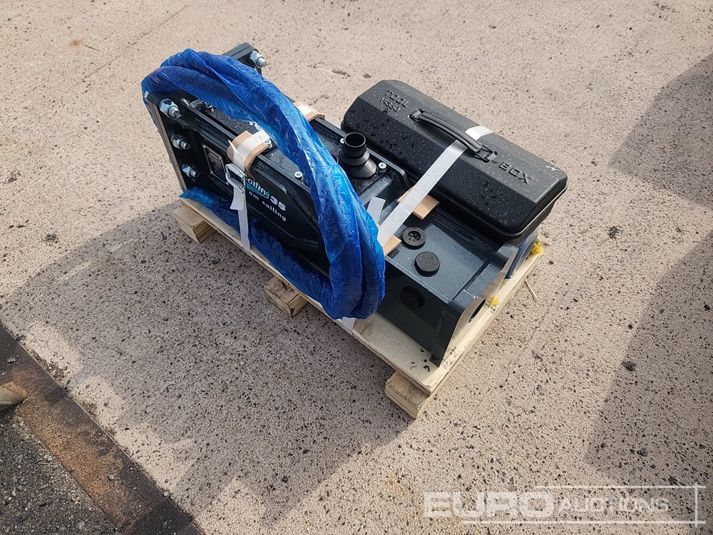 Unused 2025 Sailing 35 Hydraulic Breaker to suit Mini Excavator - Marteau hydraulique: photos 4 Unused 2025 Sailing 35 Hydraulic Breaker to suit Mini Excavator - Marteau hydraulique: photos 4