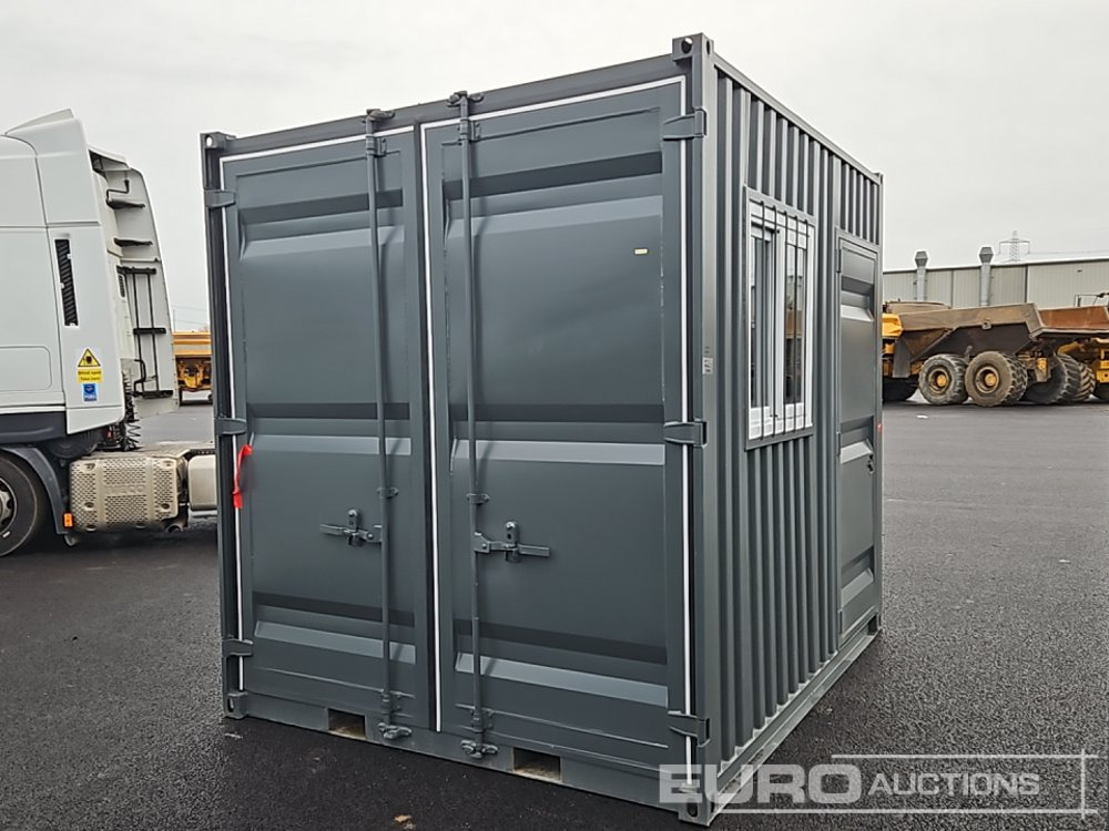Unused 9' x 7' Container, 1 Side Door, 1 End Door, Window (Canot Be Reconigned) - Conteneur maritime: photos 1 Unused 9' x 7' Container, 1 Side Door, 1 End Door, Window (Canot Be Reconigned) - Conteneur maritime: photos 1