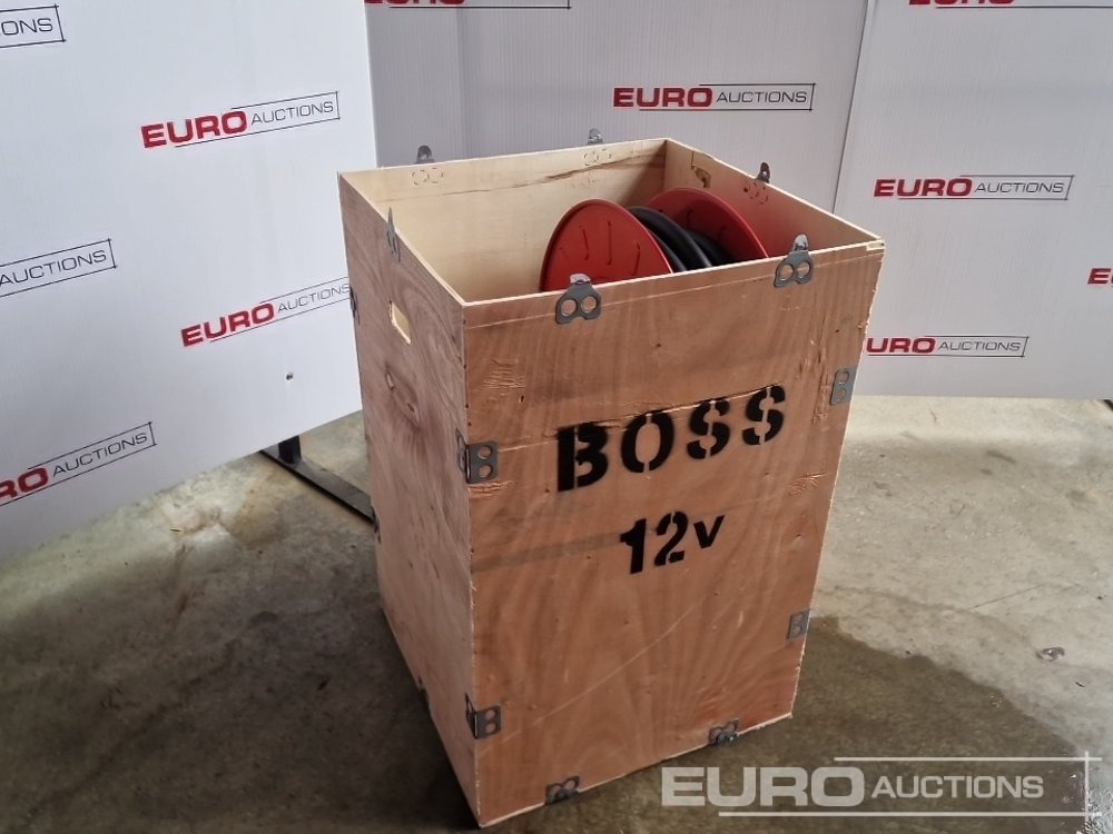 Équipement de garage Unused Boss 12v Pump, Retractable Hose Reel, 10m Hose, Flow Meter: photos 24