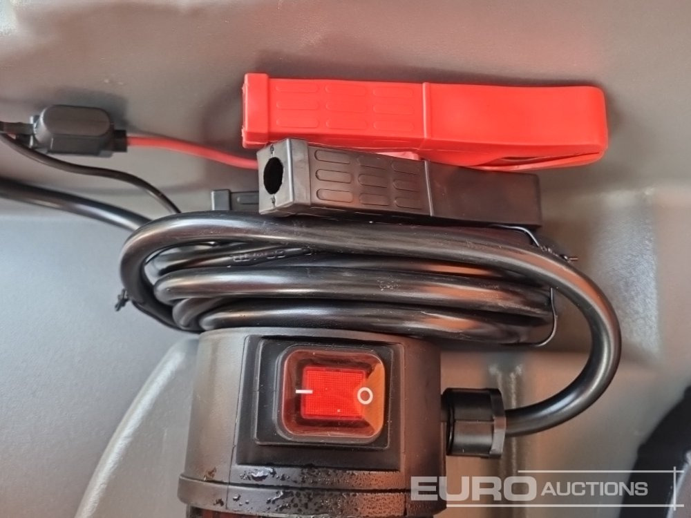 Cuve de stockage Unused Boss DD500: photos 14 Cuve de stockage Unused Boss DD500: photos 14