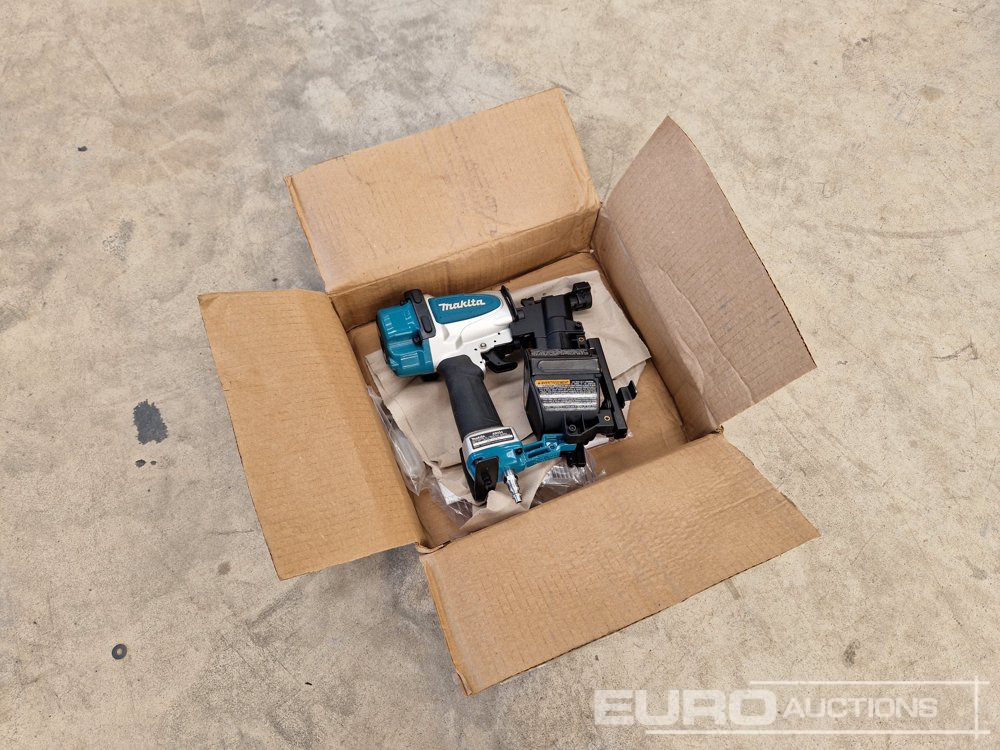 Équipement de garage Unused Makita AN454  Pneumatic Nailer (Body Only): photos 18
