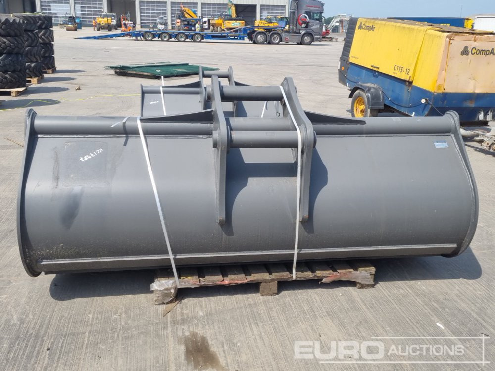 Unused Miller 108" Ditching Bucket 100mm Pin to suit 40 Ton Excavator - Godet: photos 4 Unused Miller 108" Ditching Bucket 100mm Pin to suit 40 Ton Excavator - Godet: photos 4