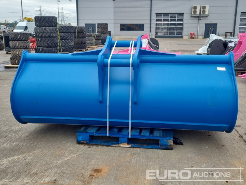 Unused Miller 108" Ditching Bucket 90mm Pin to suit 30 Ton Excavator - Godet: photos 4 Unused Miller 108" Ditching Bucket 90mm Pin to suit 30 Ton Excavator - Godet: photos 4