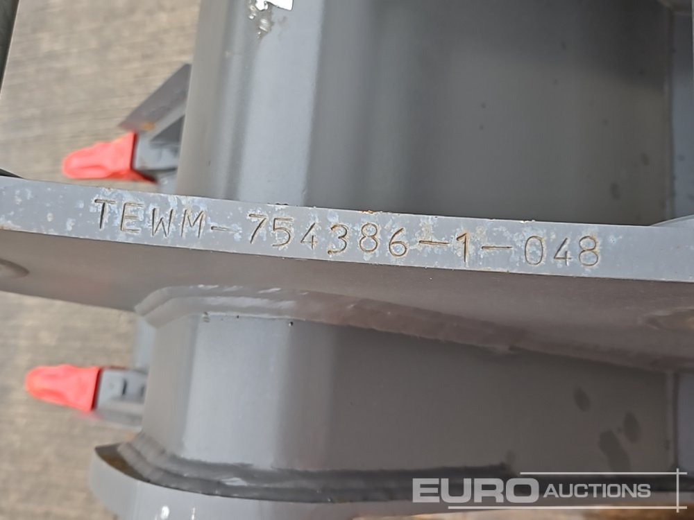 Godet neuf Unused Miller 24" Digging 65mm Pin to suit 13 Ton Excavator: photos 13