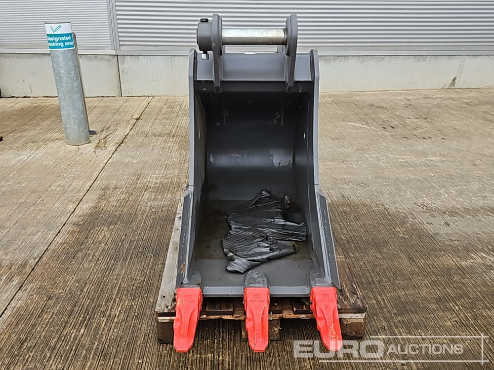 Godet neuf Unused Miller 24" Digging 65mm Pin to suit 13 Ton Excavator: photos 8