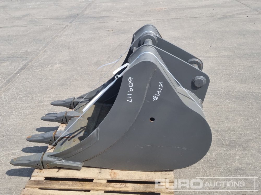 Unused Miller 36" Scoop Bucket 65mm Pin to suit 13 Ton Excavator - Godet: photos 2 Unused Miller 36" Scoop Bucket 65mm Pin to suit 13 Ton Excavator - Godet: photos 2