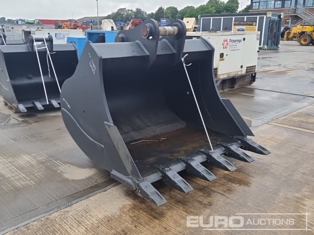 Unused Miller 70" Digging Bucket 90mm Pin to suit 30 Ton Excavator - Godet: photos 1 Unused Miller 70" Digging Bucket 90mm Pin to suit 30 Ton Excavator - Godet: photos 1