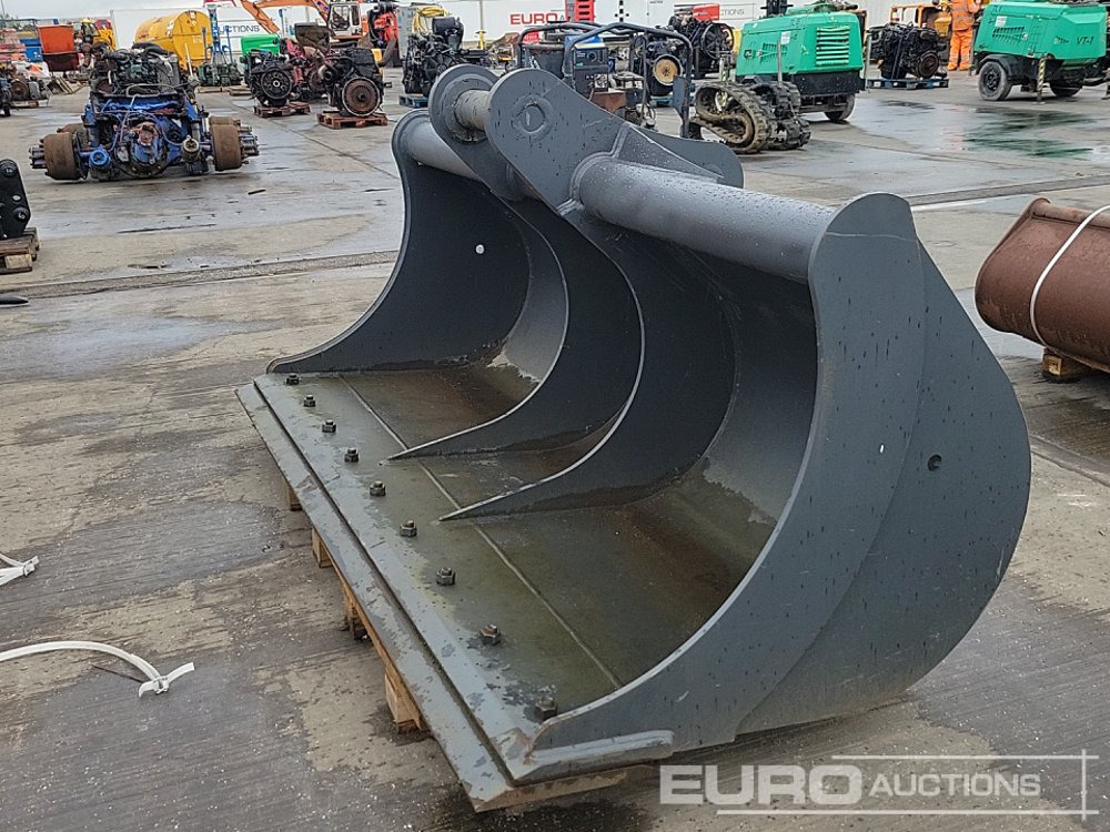 Unused Miller 96" Ditching Bucket 100mm Pin to suit 40 Ton Excavator - Godet: photos 3 Unused Miller 96" Ditching Bucket 100mm Pin to suit 40 Ton Excavator - Godet: photos 3
