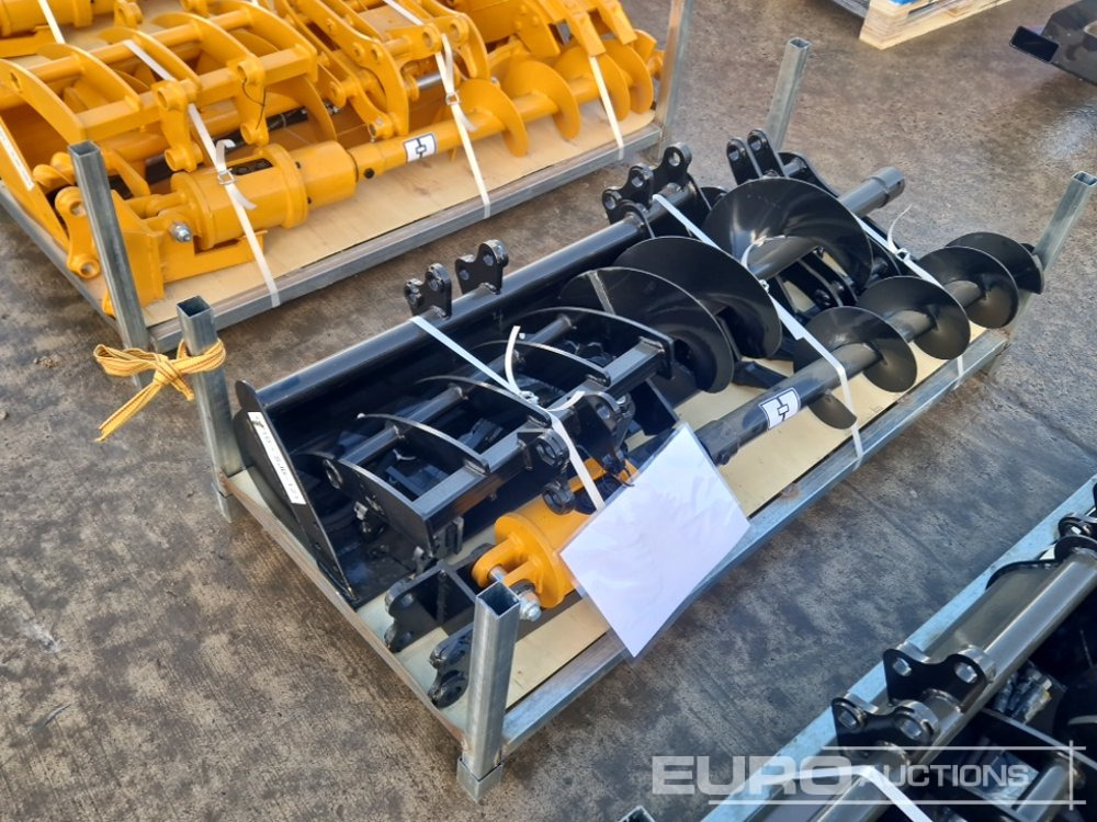 Unused Rake, Ripper, Grabber,12” Auger, 16” Auger, 8” Narrow Bucket, 24” Bucket, 32” Bucket - Godet: photos 4 Unused Rake, Ripper, Grabber,12” Auger, 16” Auger, 8” Narrow Bucket, 24” Bucket, 32” Bucket - Godet: photos 4