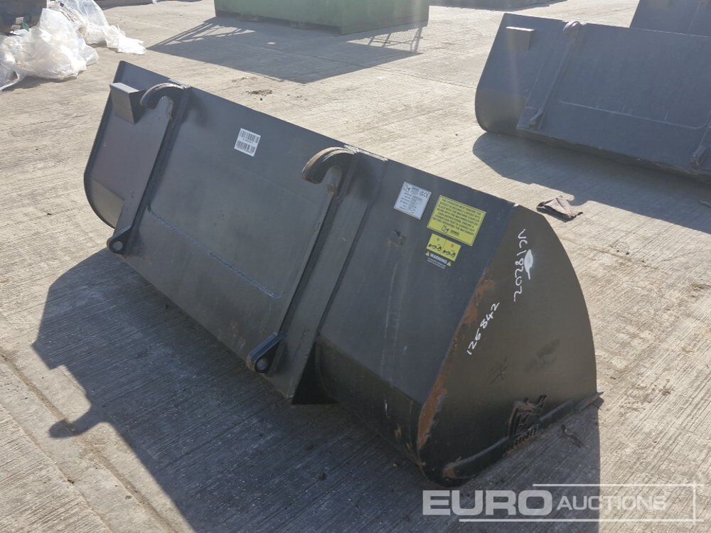 Unused Rhinox 90" Loading Bucket to suit Telehandler - Godet: photos 5 Unused Rhinox 90" Loading Bucket to suit Telehandler - Godet: photos 5