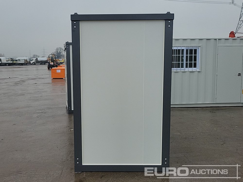 Unused Shower & Toilet Block (Cannot Be Reconsigned) - Conteneur maritime: photos 2 Unused Shower & Toilet Block (Cannot Be Reconsigned) - Conteneur maritime: photos 2