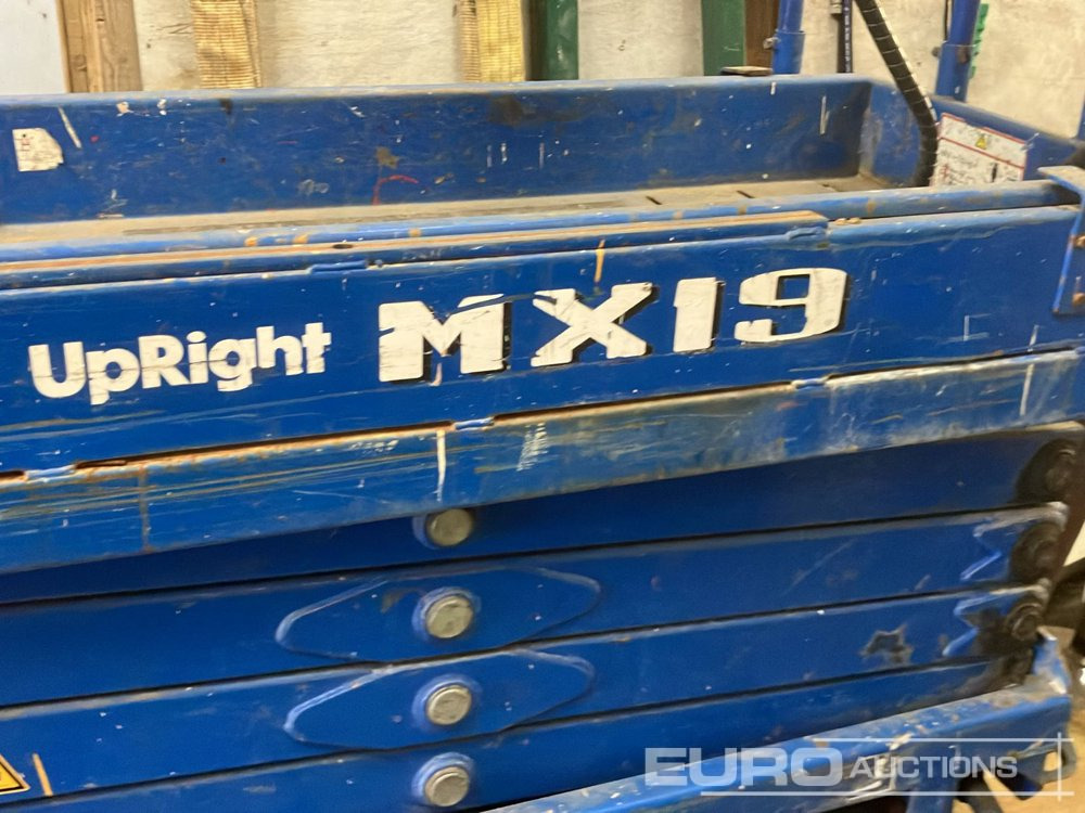 Upright MX19 - Nacelle: photos 4 Upright MX19 - Nacelle: photos 4