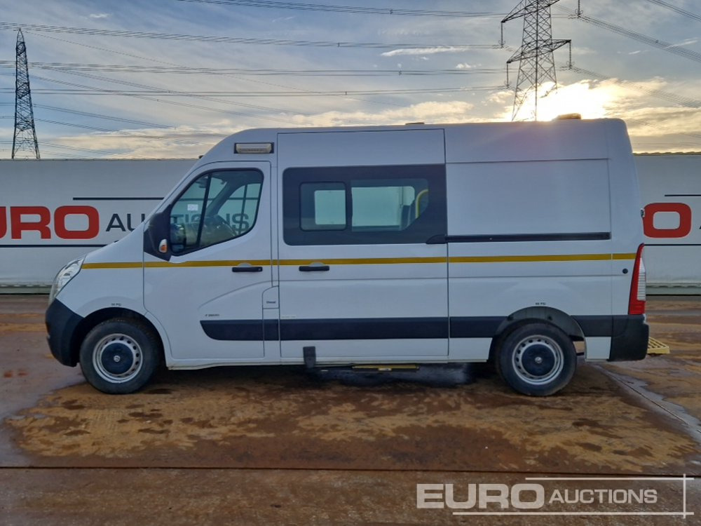 2018 Vauxhall Movano - Véhicule de voirie/ Spécial: photos 2 2018 Vauxhall Movano - Véhicule de voirie/ Spécial: photos 2