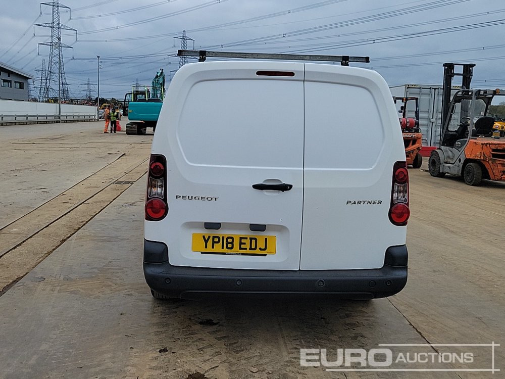 2018 Peugeot Partner - Véhicule utilitaire: photos 4 2018 Peugeot Partner - Véhicule utilitaire: photos 4