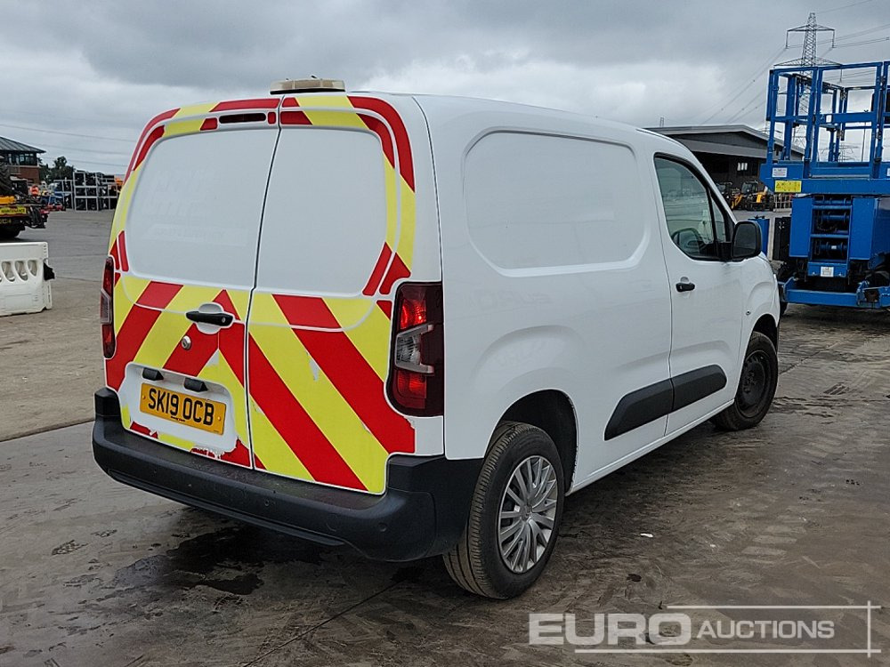 2019 Citreon Berlingo 650 - Véhicule utilitaire: photos 5 2019 Citreon Berlingo 650 - Véhicule utilitaire: photos 5