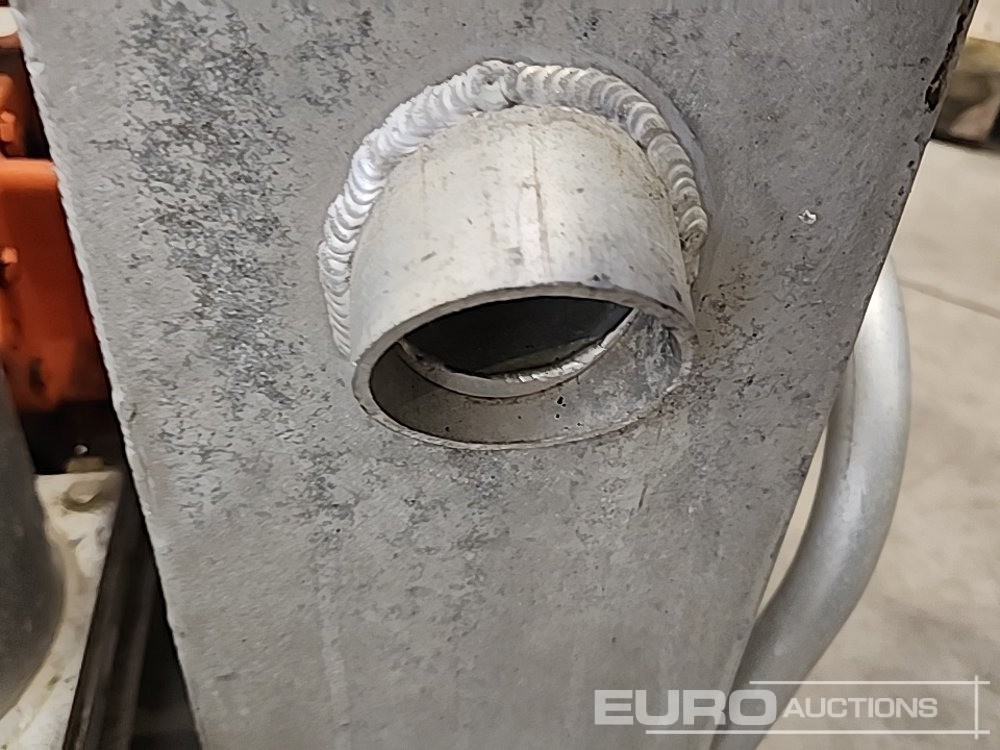 Vikoma Recovery Vac. Pump, Diesel Yanmar Engine - Pompe à eau: photos 5 Vikoma Recovery Vac. Pump, Diesel Yanmar Engine - Pompe à eau: photos 5