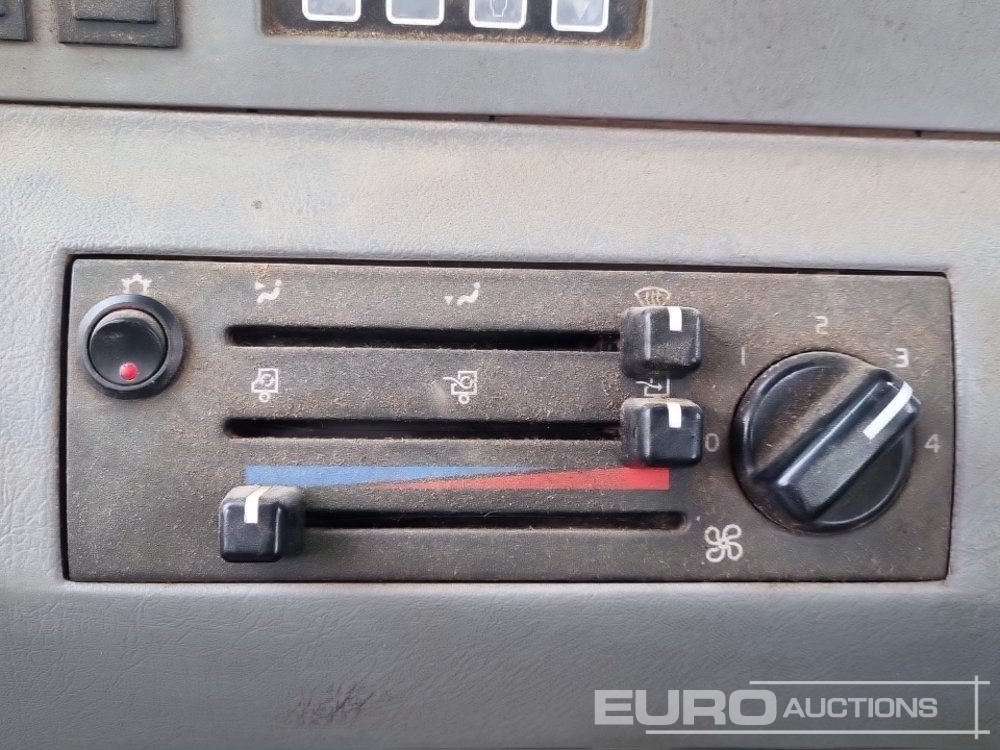 Tombereau articulé Volvo A40E: photos 36