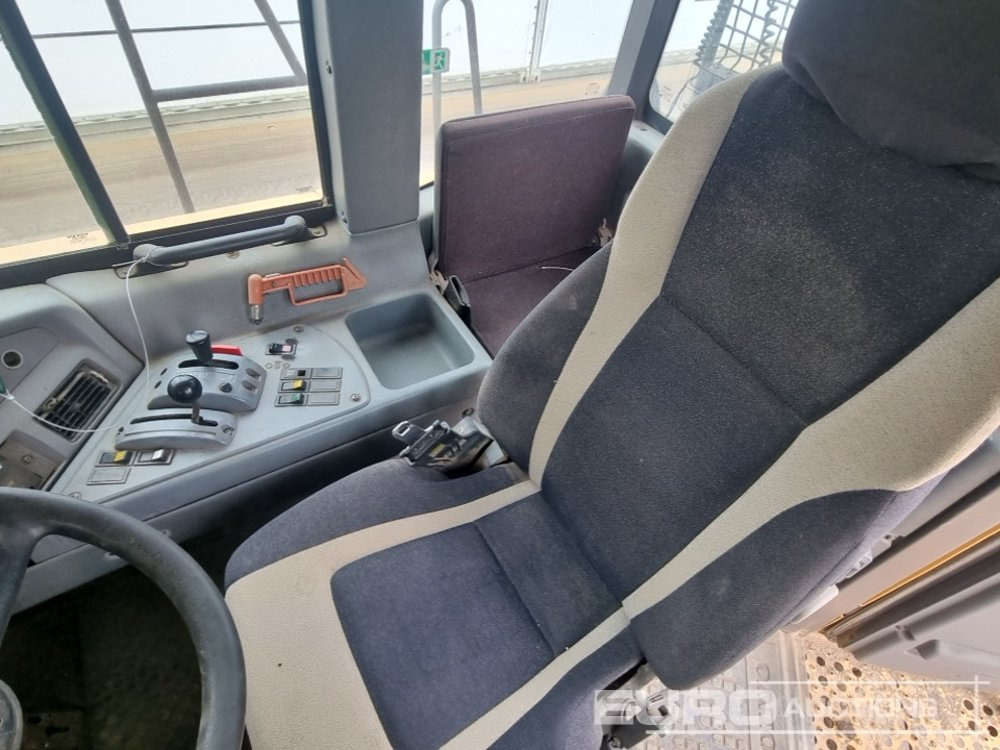 Tombereau articulé Volvo A40E: photos 29