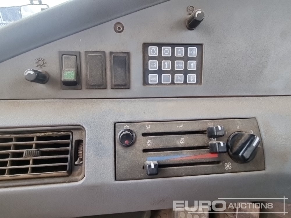 Tombereau articulé Volvo A40E: photos 33