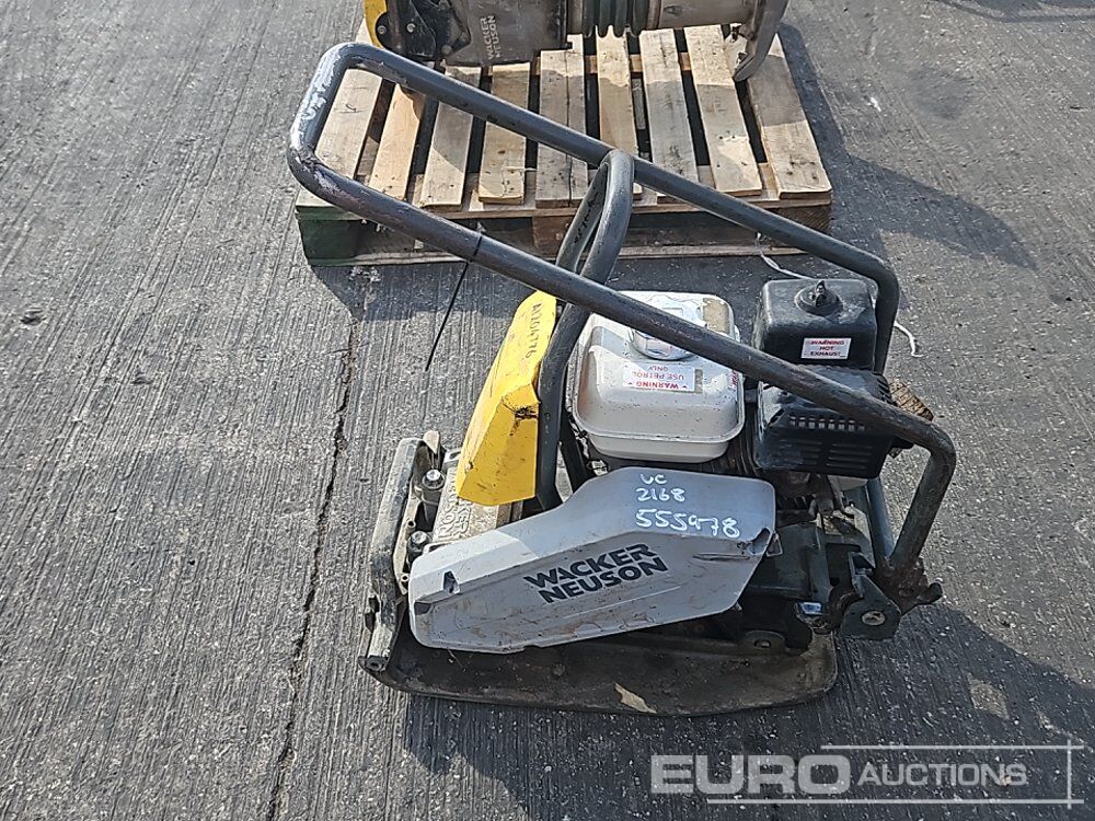 Wacker Neuson Petrol Compaction Plate - Plaque vibrante: photos 2 Wacker Neuson Petrol Compaction Plate - Plaque vibrante: photos 2
