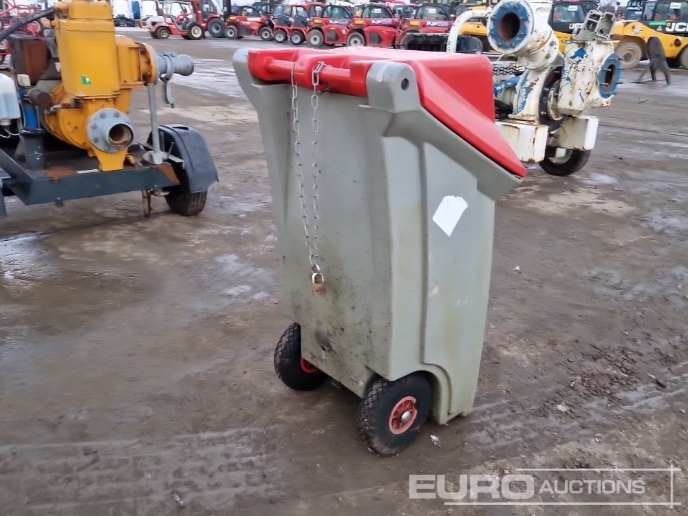 Western Kaddi - Cuve de stockage: photos 5 Western Kaddi - Cuve de stockage: photos 5