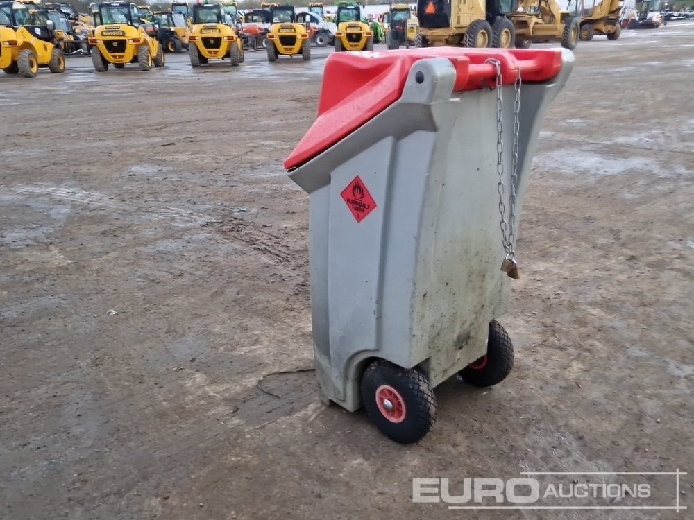 Western Kaddi - Cuve de stockage: photos 3 Western Kaddi - Cuve de stockage: photos 3