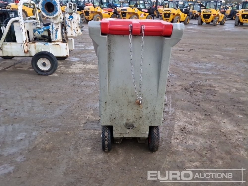 Western Kaddi - Cuve de stockage: photos 4 Western Kaddi - Cuve de stockage: photos 4