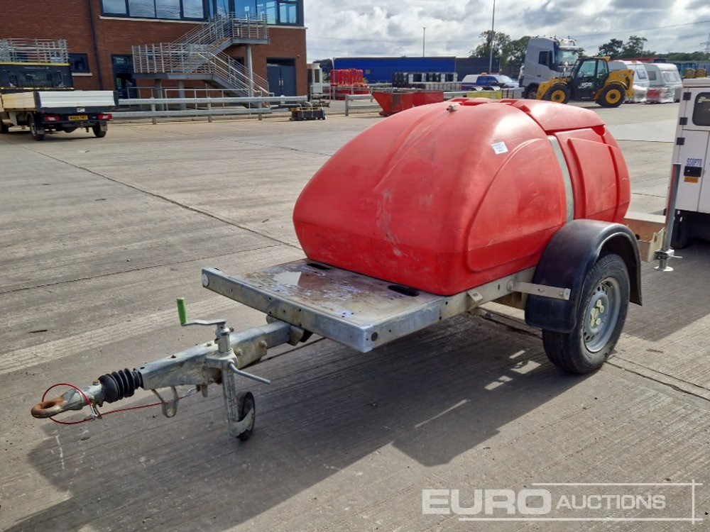 Western Single Axle Plastic Water Bowser - Cuve de stockage: photos 1 Western Single Axle Plastic Water Bowser - Cuve de stockage: photos 1