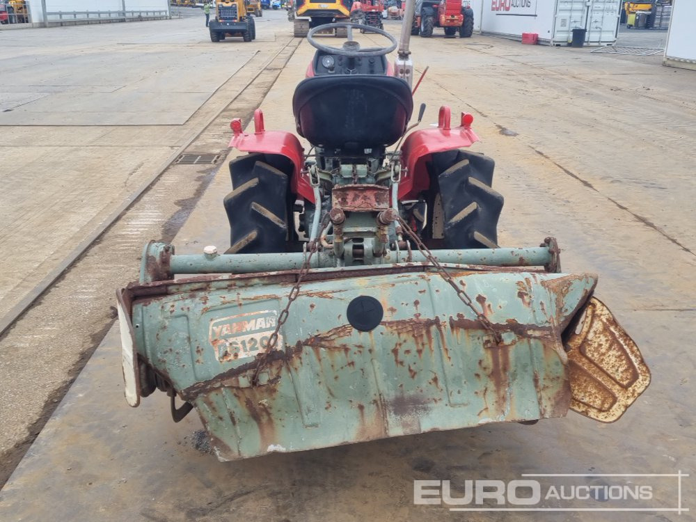 Yanmar YM1401 - Micro tracteur: photos 4 Yanmar YM1401 - Micro tracteur: photos 4