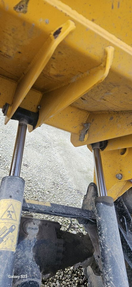 JCB 6T - Mini tombereau: photos 2 JCB 6T - Mini tombereau: photos 2