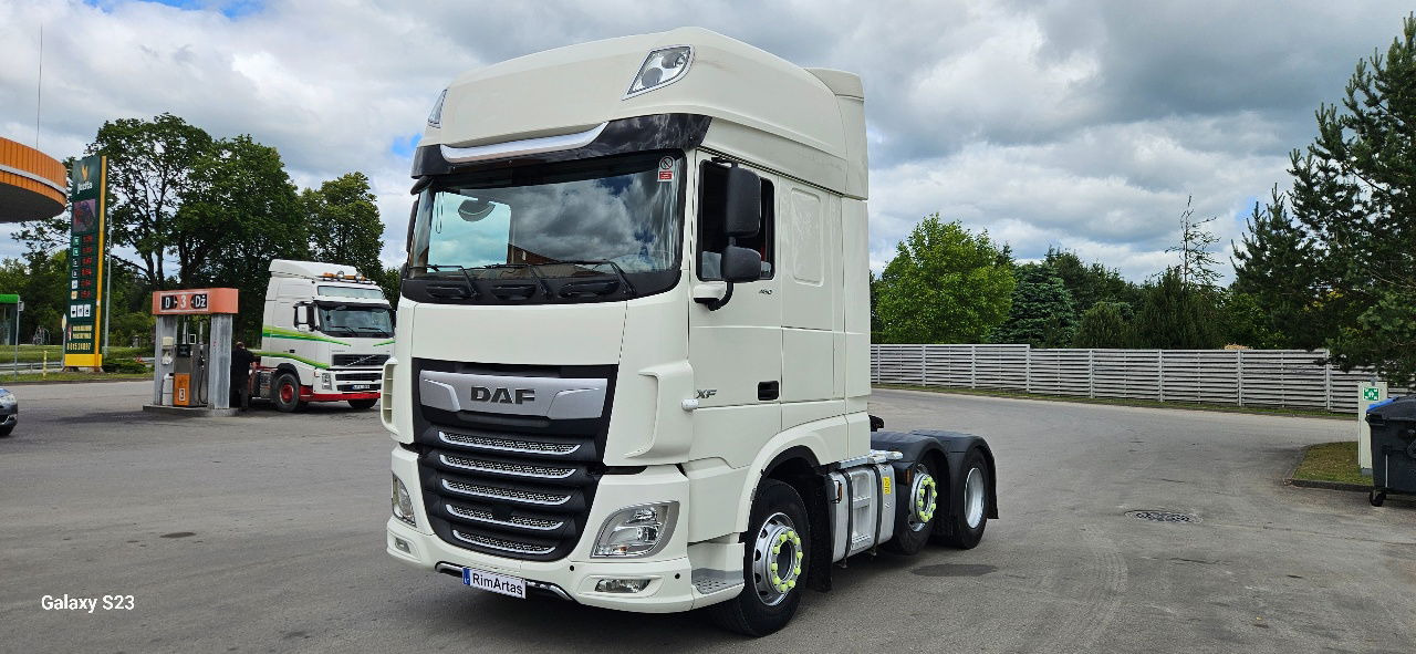 DAF XF 106.480 Superspace - Tracteur routier: photos 3 DAF XF 106.480 Superspace - Tracteur routier: photos 3