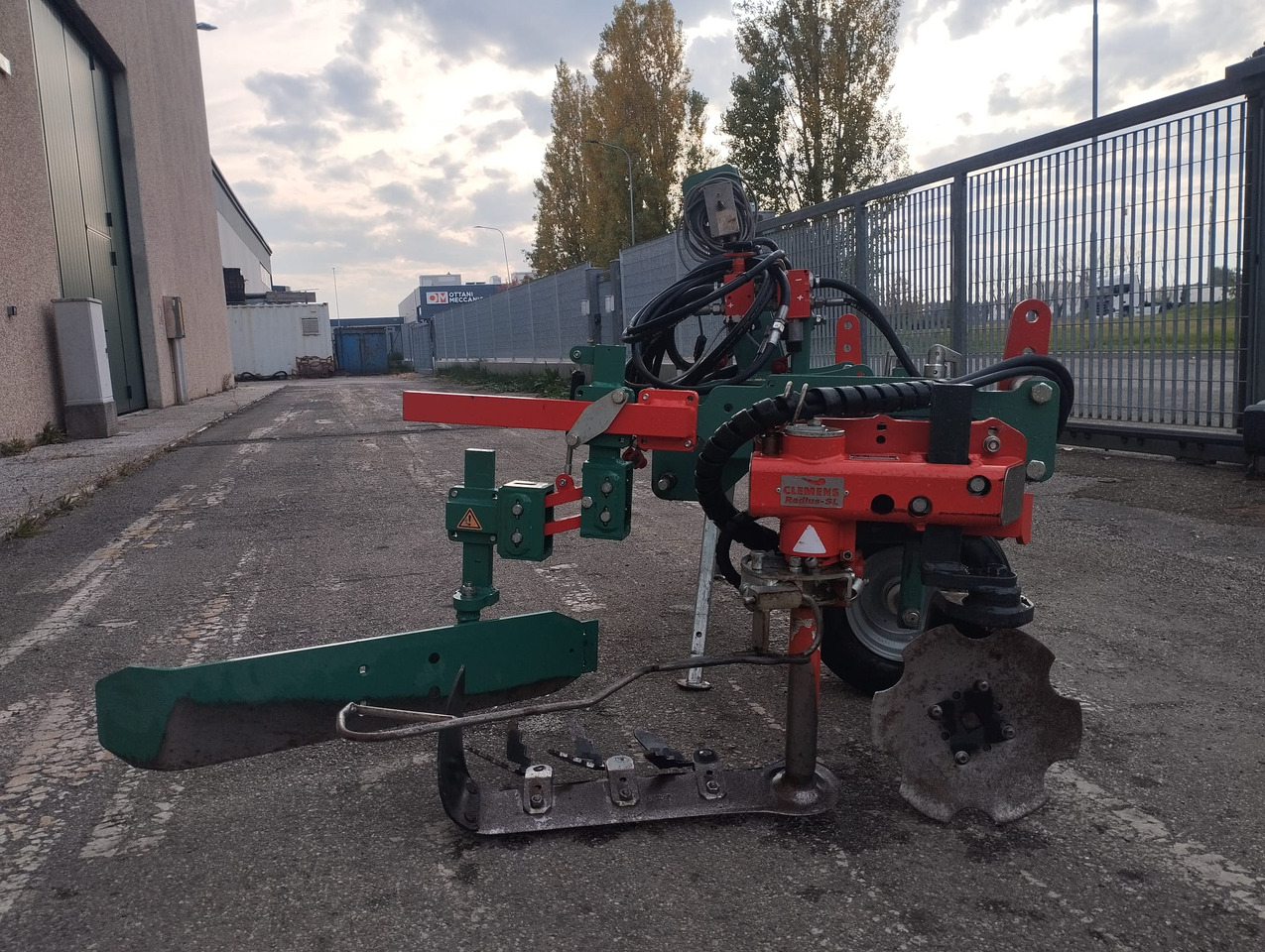 Interfilare usata Clemens CL717061 - Broyeur/ Épareuse: photos 2 Interfilare usata Clemens CL717061 - Broyeur/ Épareuse: photos 2