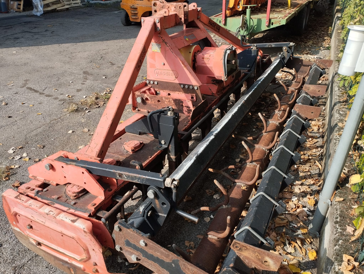 Maschio erpice rotante usato Dominator 3,5m - Rotavator: photos 2 Maschio erpice rotante usato Dominator 3,5m - Rotavator: photos 2