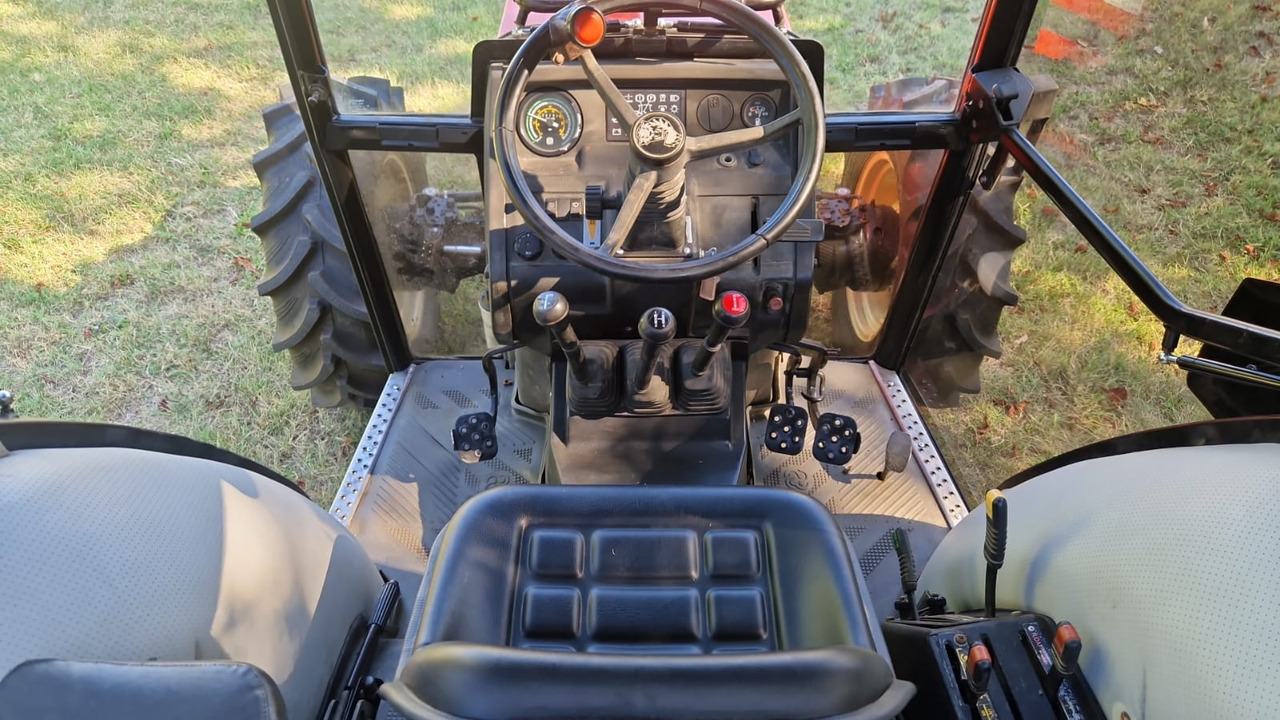 Trattore usato Same Aster 60 - Tracteur agricole: photos 3 Trattore usato Same Aster 60 - Tracteur agricole: photos 3