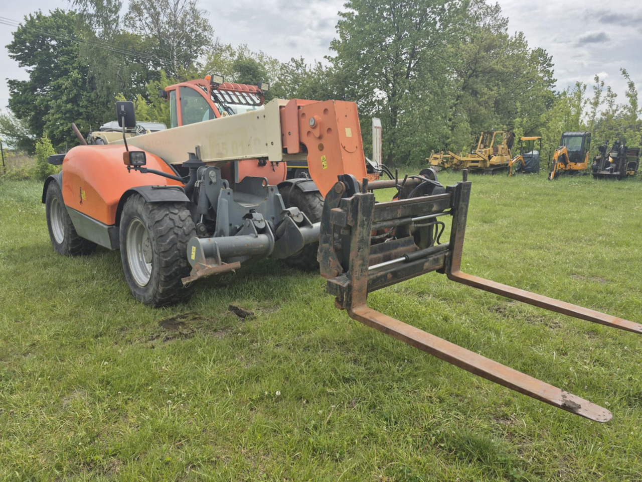 JLG 4013 - Chargeuse sur pneus télescopique: photos 5 JLG 4013 - Chargeuse sur pneus télescopique: photos 5