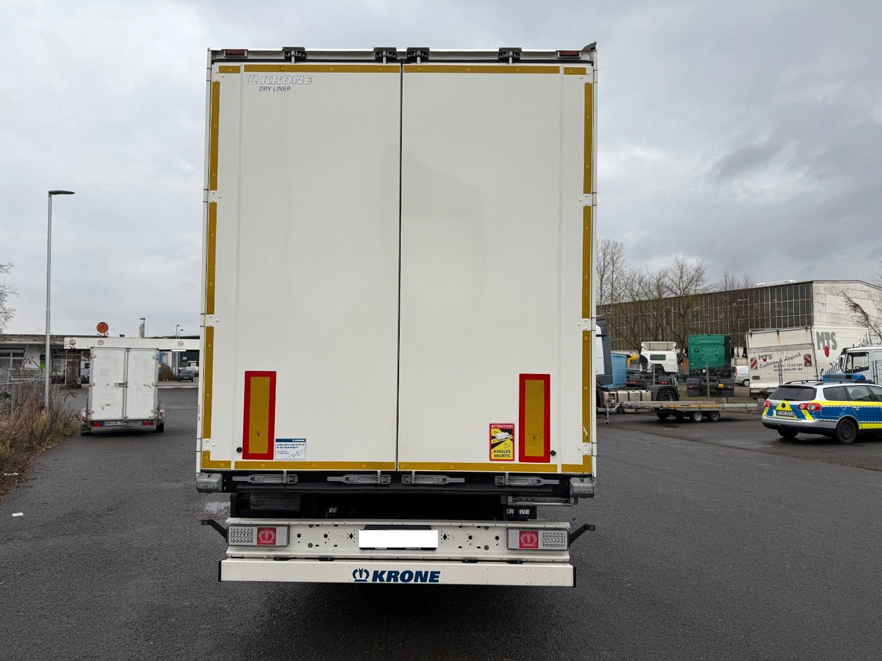 Krone SD/KOFFER/LIFTACHSE - Semi-remorque fourgon: photos 5 Krone SD/KOFFER/LIFTACHSE - Semi-remorque fourgon: photos 5