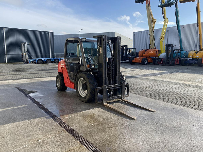 Manitou MH 25-4 T Buggie, Ruw terrein heftruck, 4x4 - Chariot tout terrain: photos 3 Manitou MH 25-4 T Buggie, Ruw terrein heftruck, 4x4 - Chariot tout terrain: photos 3