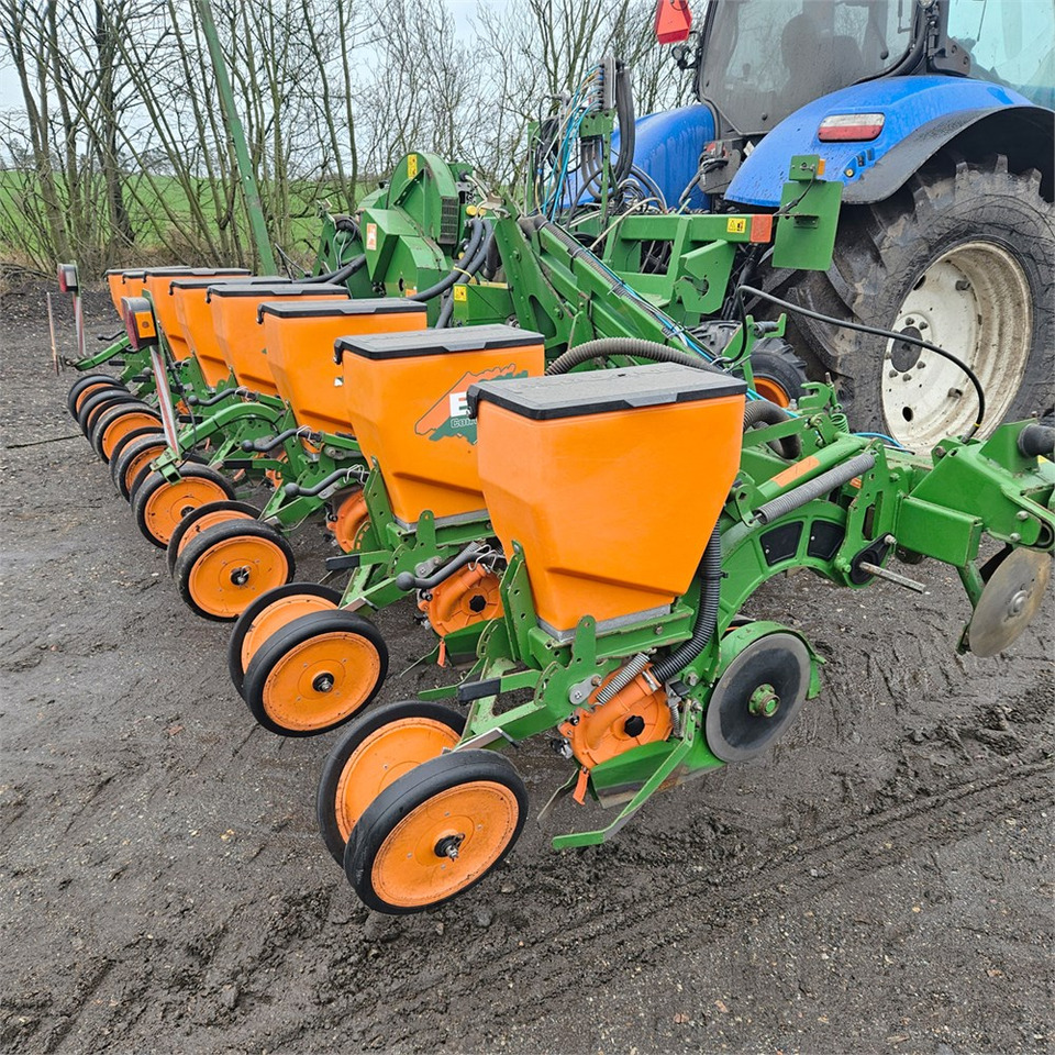 Amazone ED 602-K - Semoir/ Planteuse: photos 2 Amazone ED 602-K - Semoir/ Planteuse: photos 2