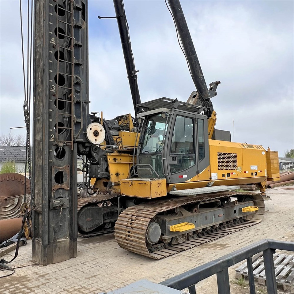 Banut 655 - Mât de battage: photos 1 Banut 655 - Mât de battage: photos 1