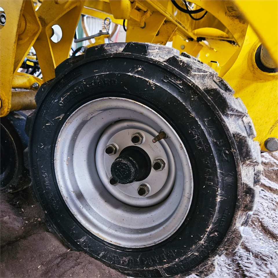 Crédit-bail de Bednar RN 9600 12 rk Bednar RN 9600 12 rk: photos 21 Crédit-bail de Bednar RN 9600 12 rk Bednar RN 9600 12 rk: photos 21