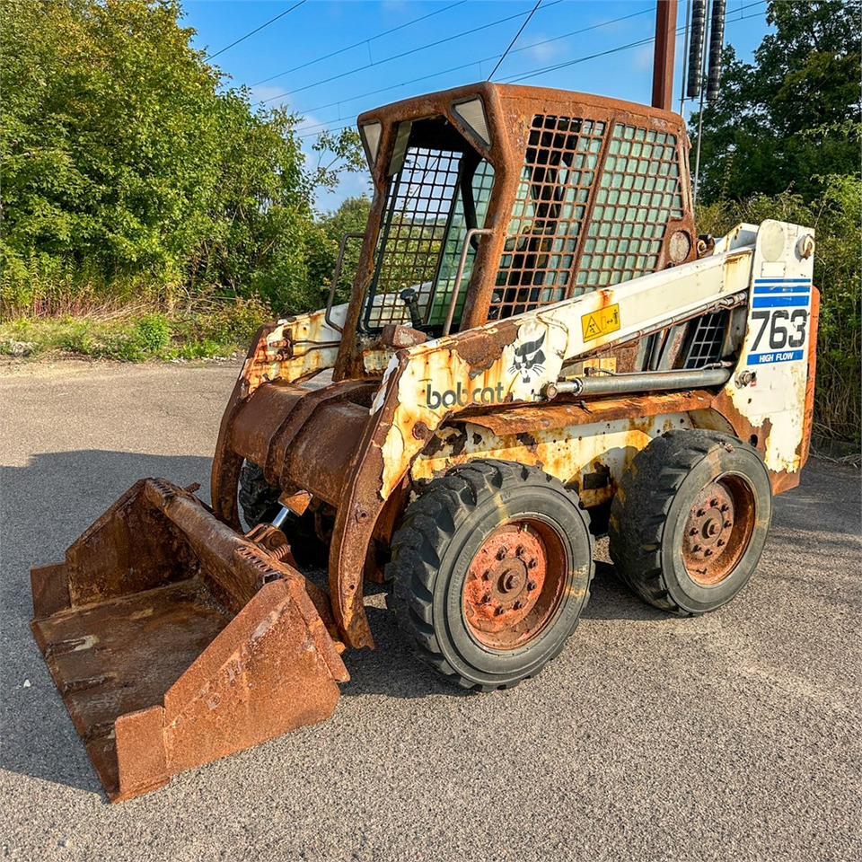 Mini chargeuse Bobcat 763 H: photos 1