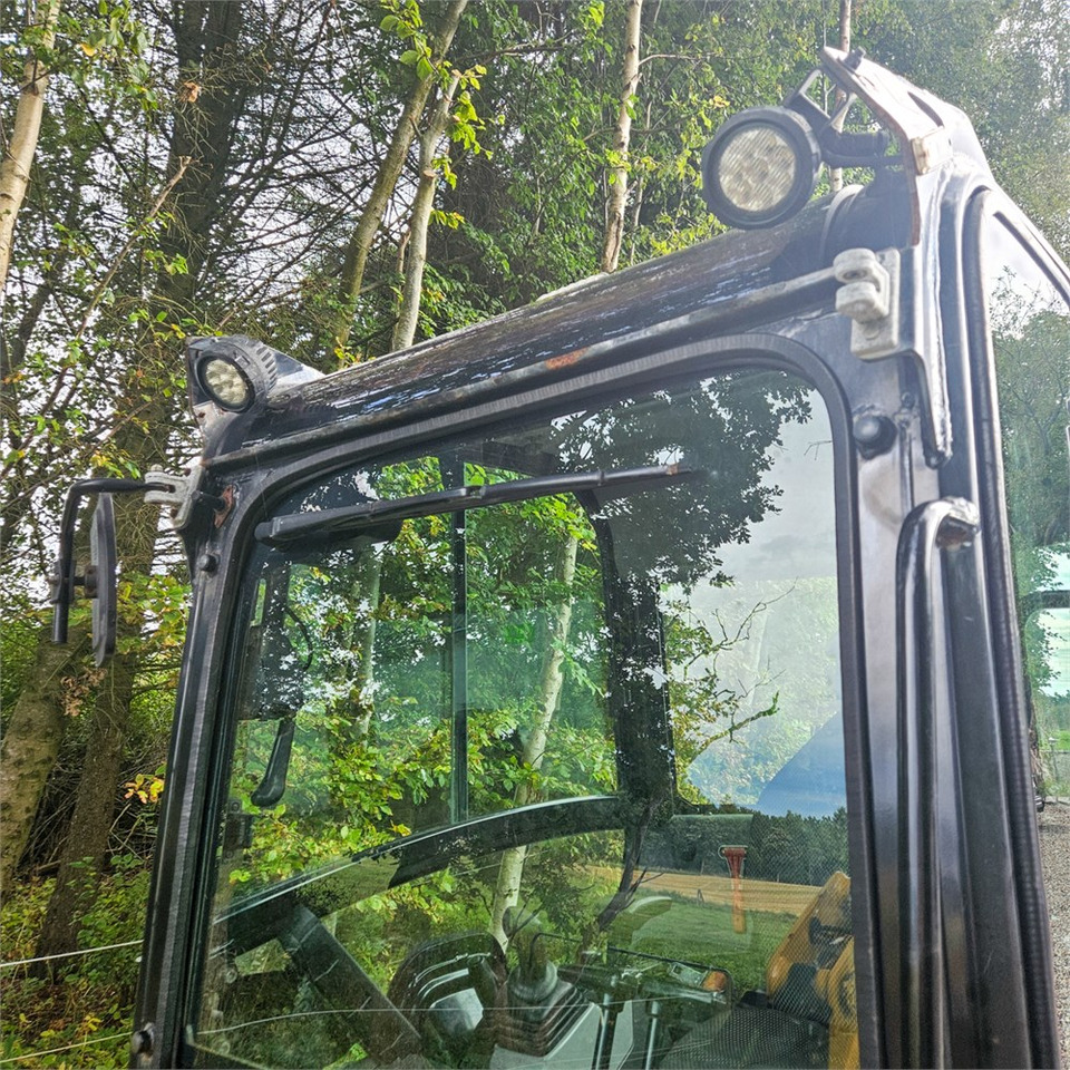 Crédit-bail de Caterpillar 301.8 Caterpillar 301.8: photos 39 Crédit-bail de Caterpillar 301.8 Caterpillar 301.8: photos 39