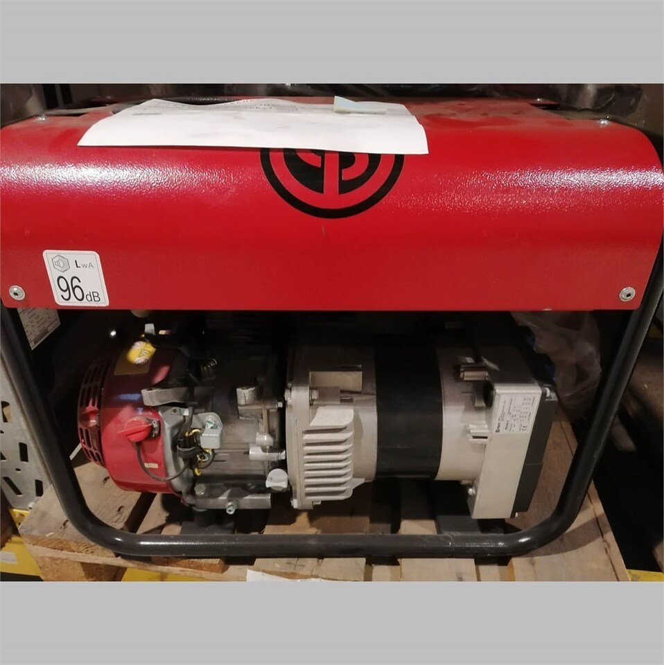 Chicago Pneumatic Prof 3 AVR + ELR - Groupe électrogène: photos 2 Chicago Pneumatic Prof 3 AVR + ELR - Groupe électrogène: photos 2